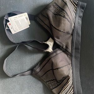 Lululemon bra 32c NWOT